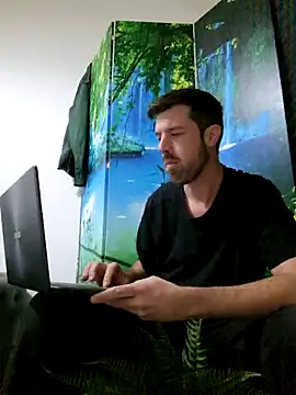 welcome-to-the-jungle online show from 27, 10, 2025