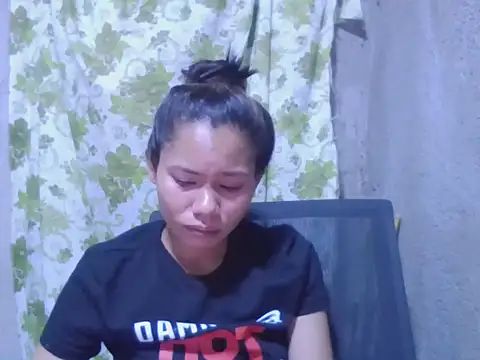 Snapshot of Sweeetgurll chatting on 18, 11, 2025 Sweeetgurll online show from 18, 11, 2025