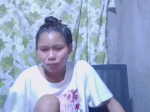 Snapshot of Sweeetgurll chatting on 16, 11, 2025 Sweeetgurll online show from 16, 11, 2025