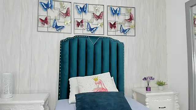 Alison Carde05 online show from 1, 12, 2025