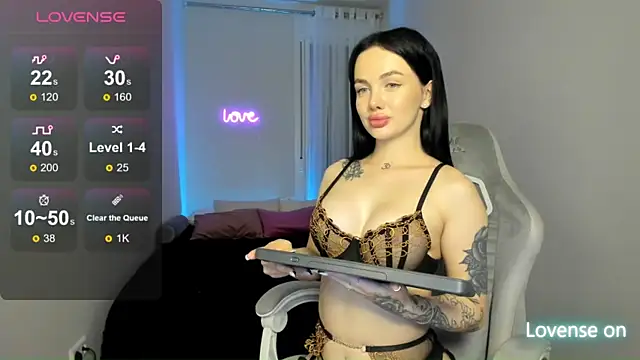 SelinaStorm online show from 3, 6, 2026