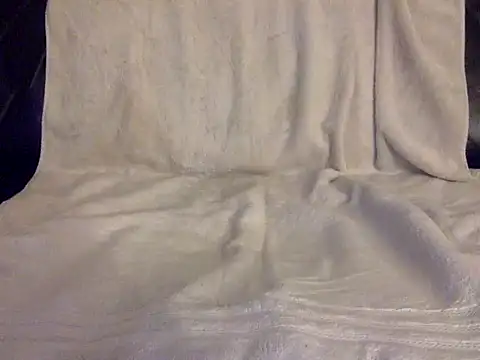 Zluxx online show from 9, 10, 2025