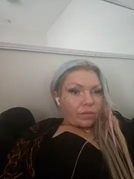 playboyequal online show from 14, 4, 2026