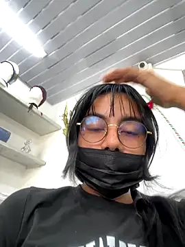 Kyra  Rose online show from 16, 12, 2025