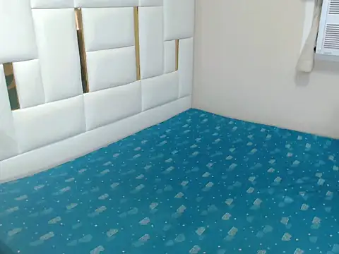 diamondnaked  online show from 18, 10, 2025