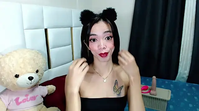 diamondnaked  online show from 25, 9, 2025