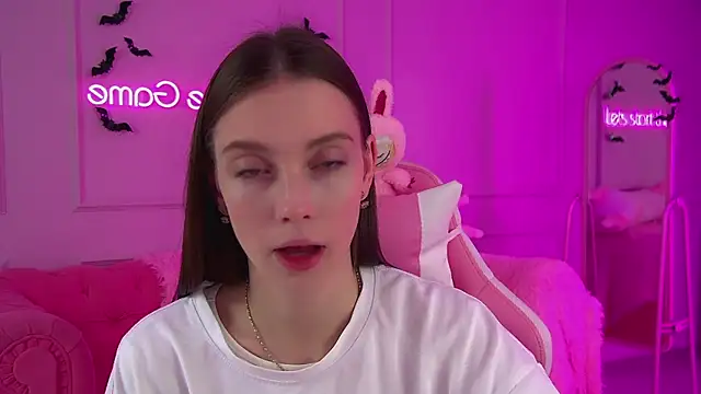 VeronicaVances online show from 21, 10, 2025