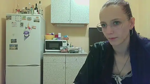 Snapshot of Lucy_Divine chatting on 27, 9, 2025 Lucy Divine online show from 27, 9, 2025