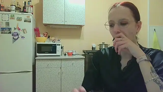 Snapshot of Lucy_Divine chatting on 20, 11, 2025 Lucy Divine online show from 20, 11, 2025