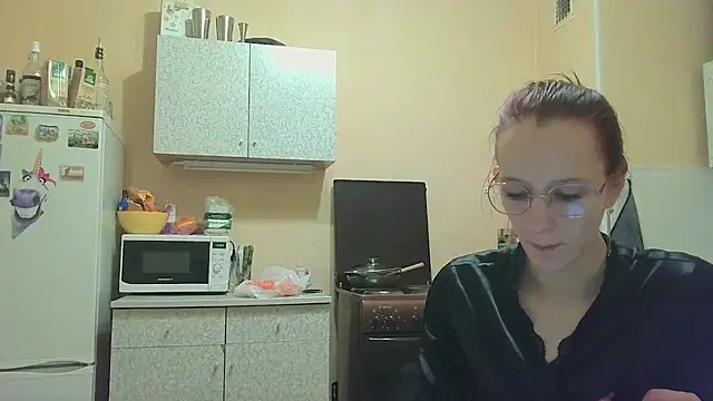 Snapshot of Lucy_Divine chatting on 3, 11, 2025 Lucy Divine online show from 3, 11, 2025