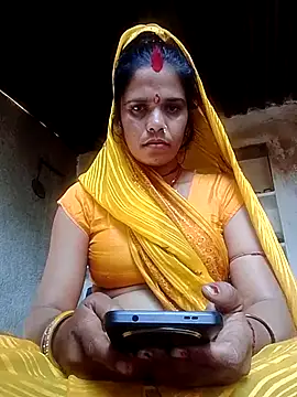 Hot ashna online show from 7, 2, 2026