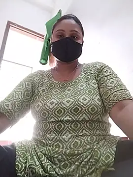 Lollita- online show from 13, 7, 2026
