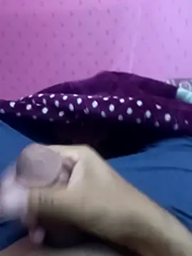 Sonukumar202000 online show from 18, 3, 2026