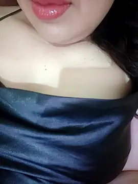 Julyy08 online show from 14, 4, 2026