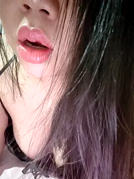 Julyy08 online show from 15, 12, 2025