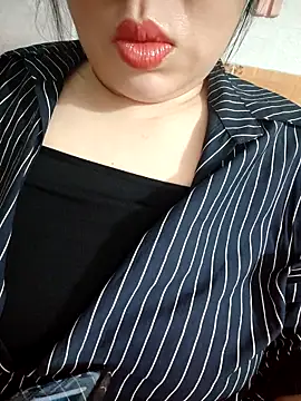 Julyy08 online show from 30, 9, 2025