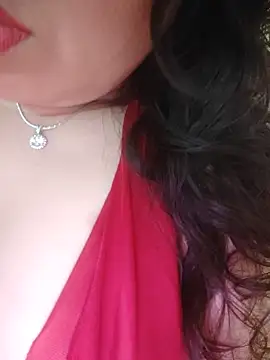 Julyy08 online show from 18, 5, 2026