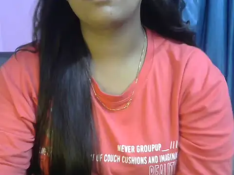 Queenxxx98 online show from 16, 9, 2025