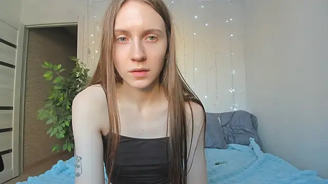 Kelly Gerzikaa online show from 26, 2, 2026