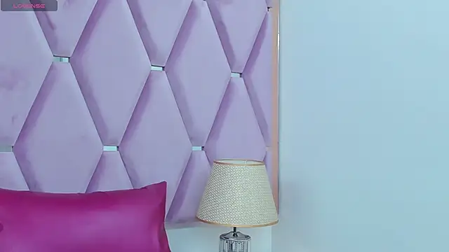 MaskedGirl  online show from 27, 11, 2025