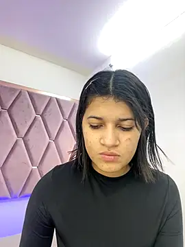 MaskedGirl  online show from 28, 9, 2025