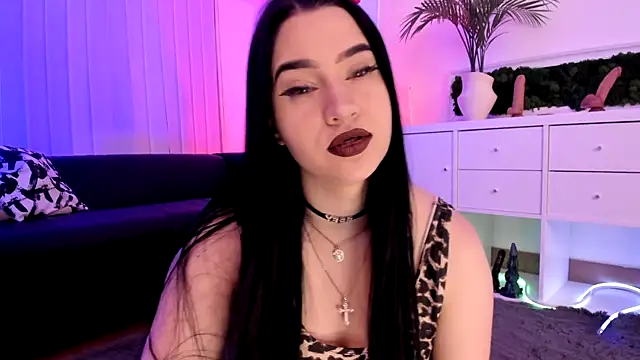 Mary Lori online show from 8, 5, 2026
