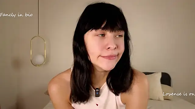 Snapshot of BritniBers chatting on 3, 11, 2025 BritniBers online show from 3, 11, 2025