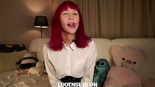 Snapshot of BritniBers chatting on 28, 9, 2025 BritniBers online show from 28, 9, 2025