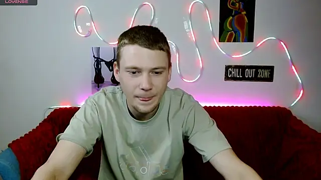 Xavier Night81 online show from 16, 11, 2025