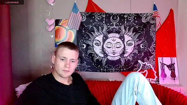 Xavier Night81 online show from 16, 10, 2025