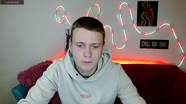 Xavier Night81 online show from 18, 11, 2025