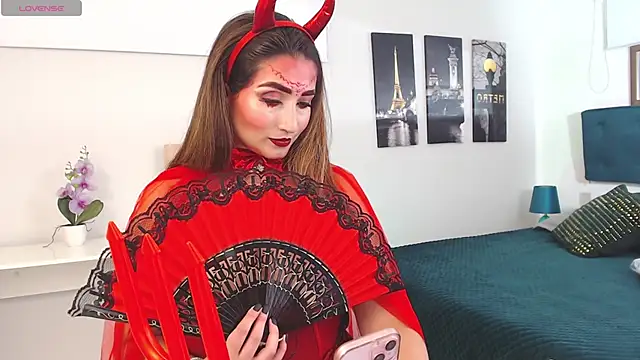 Snapshot of linda_morgan1 chatting on 31, 10, 2025 linda morgan1 online show from 31, 10, 2025