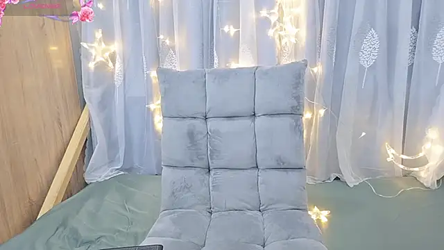 Jade-0906 online show from 13, 9, 2025