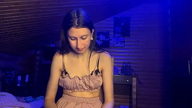 Shyselly online show from 24, 9, 2025