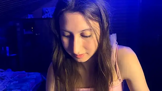 Shyselly online show from 17, 9, 2025