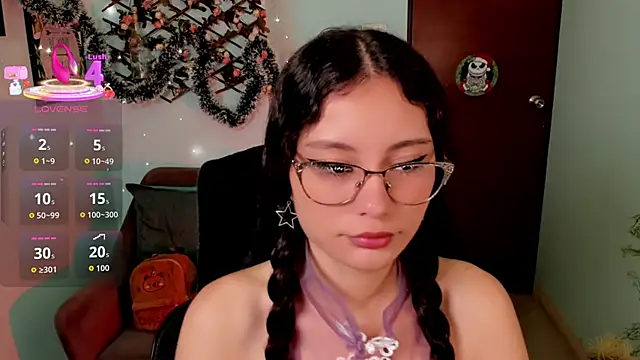 Krysten Riter online show from 18, 12, 2025