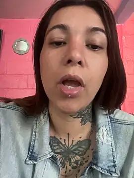 Snapshot of emperatrixsex chatting on 28, 10, 2025 emperatrixsex online show from 28, 10, 2025