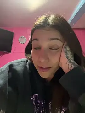 Snapshot of emperatrixsex chatting on 18, 9, 2025 emperatrixsex online show from 18, 9, 2025