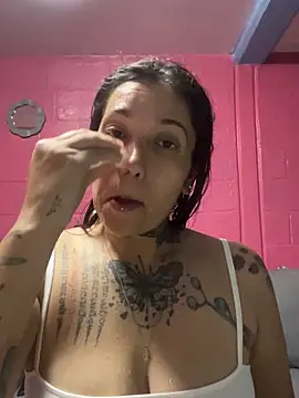 Snapshot of emperatrixsex chatting on 7, 11, 2025 emperatrixsex online show from 7, 11, 2025