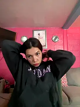 Snapshot of emperatrixsex chatting on 17, 9, 2025 emperatrixsex online show from 17, 9, 2025