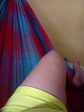 Snapshot of Ravena2290 chatting on 25, 10, 2025 Ravena2290 online show from 25, 10, 2025