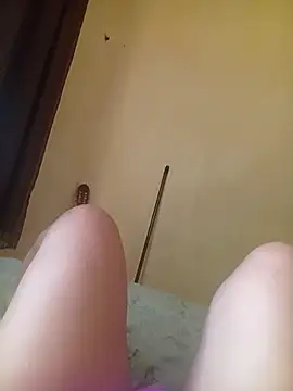 Ravena2290 online show from 4, 12, 2025