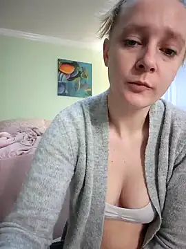  Karizma  online show from 6, 10, 2025