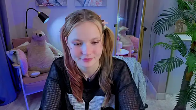 Ginger Emma online show from 18, 9, 2025