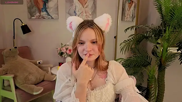 Ginger Emma online show from 26, 9, 2025