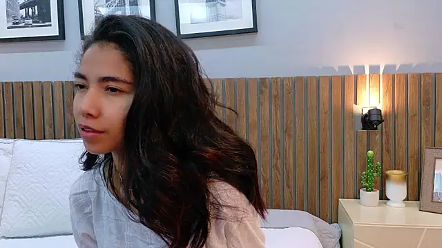 luna roja25 online show from 19, 1, 2026