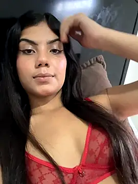 aline2007 online show from 3, 11, 2025