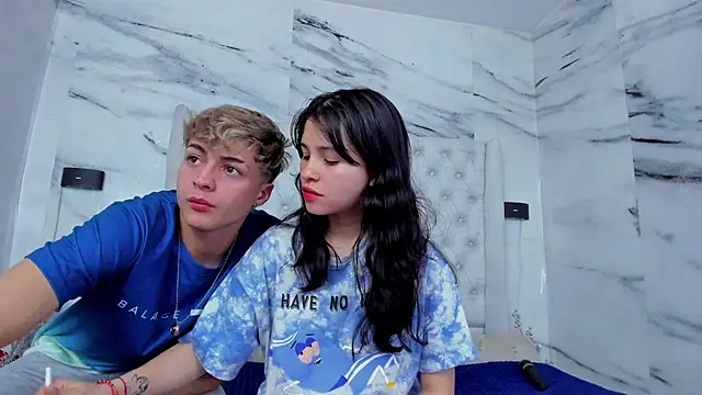 Ari and Storm online show from 26, 9, 2025