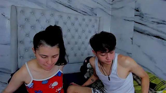 Ari and Storm online show from 1, 2, 2026