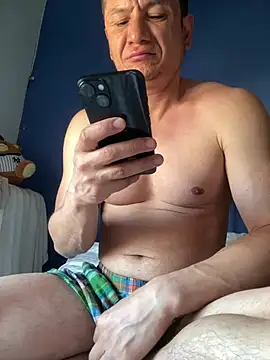 Snapshot of stevo170t chatting on 28, 5, 2026 stevo170t online show from 28, 5, 2026